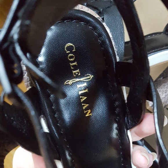 NEW Cole Haan Paley Platform Snakeskin Sandal Sz 8 - Picture 2 of 8